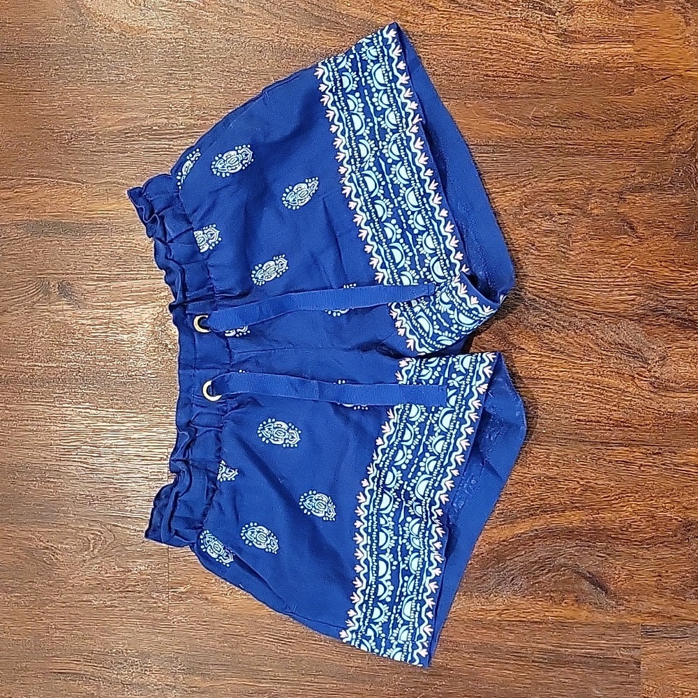 Lilly Pulizter Linen Shorts